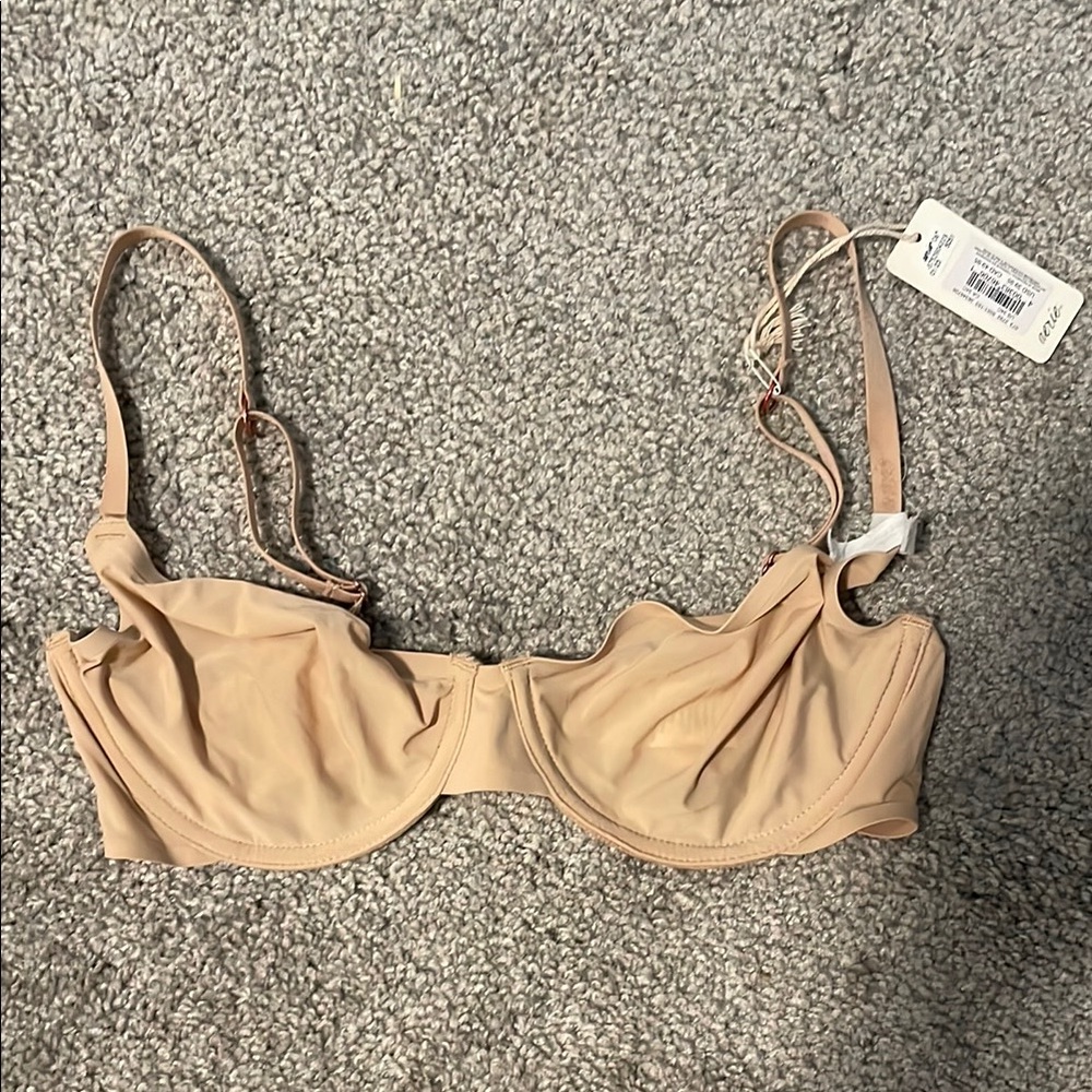 NWT Smoothez Bras by Aerie